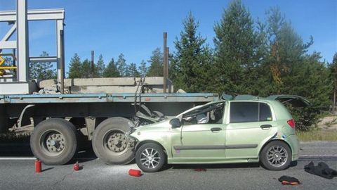 Подробности смертельного ДТП в Сургутском районе: водитель  Hyundai, вероятно, уснул за рулем. ФОТО