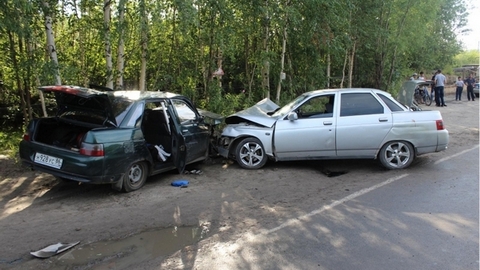 «Аварийные» выходные — на дорогах Сургута и Сургутского района произошло 4 крупных ДТП