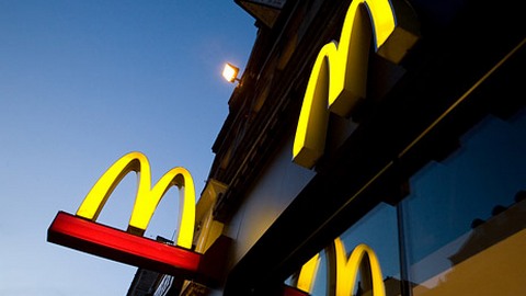 На Урале закрыт первый  McDonald's. С чем это связано, в ресторане не сообщают