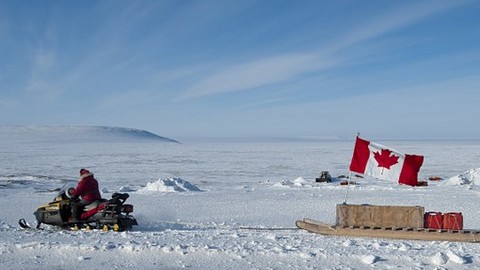Канада готовится с оружием в руках отстаивать свои интересы в Арктике