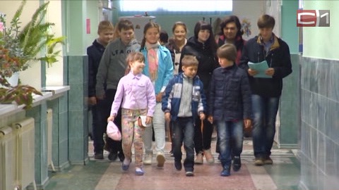 Порядка двухсот детей с юго-востока Украины приняли школы Сургута