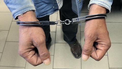 Пятерых грабителей задержали в Сургуте за сутки: воры поживились деньгами, золотом и техникой
