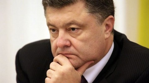 Лидер украинского «Правого сектора» грозит Порошенко «судьбой Януковича»