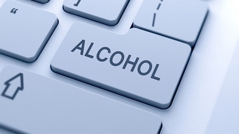Запрет на торговлю алкоголем через интернет частично может быть снят