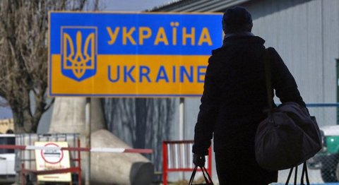 ФМС: почти треть украинских беженцев намерены остаться в России