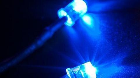 Нобелевскую премию по физике вручили за синие светодиоды - «свет для XXI века»