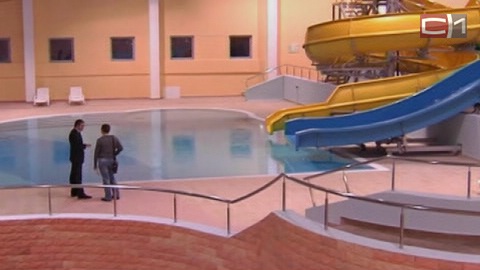 Дума Сургута потребовала выяснить, почему новый бассейн в Ледовом дворце нуждается в ремонте