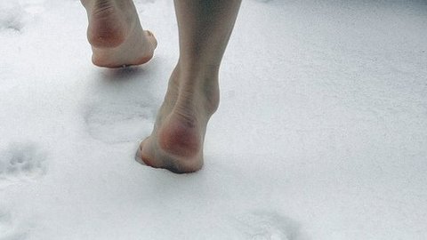 Обшитая кожей (голая, гладкая, без утеплителя) пятка в зимней обуви