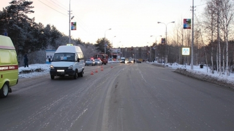 Полицейские установили обстоятельства смертельного ДТП с маршруткой в Сургуте