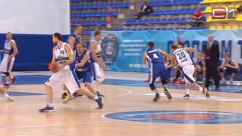 Баскетболисты "Университет-Югра" одержали победу над ревдинской "ТЕМП-СУМЗ" со счетом 73:69
