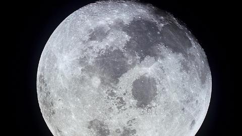 «И на Марсе будут яблони цвести». Россия планирует осваивать Луну с 2028 года