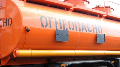 Двое сургутян погибли в ДТП с нефтевозом в Уватском районе