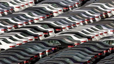 Японские автопроизводители заверили, что их цены подниматься из-за курса рубля не будут