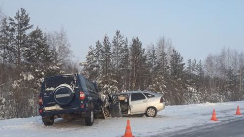 Установлены причины утреннего ДТП в Сургутском районе: водитель «Патриота» резко затормозил