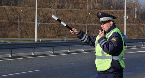 Начинающих водителей России хотят ограничить в правах