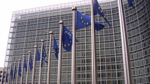 В «черный список» ЕС могут попасть еще около 20 человек и 4 организации
