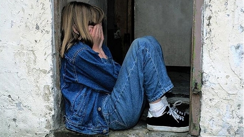 Югорский педофил, изнасиловавший 4 девочек, проведет 10 лет в колонии строгого режима