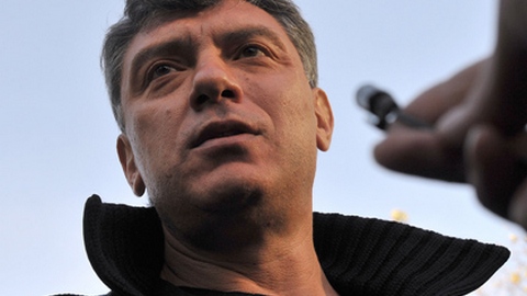 Ночью в центре Москвы убили оппозиционера Бориса Немцова. Неизвестный стрелял в спину