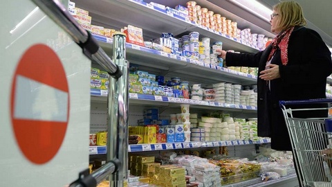 Планов по отмене продуктового эмбарго у российских властей пока нет, - Дворкович