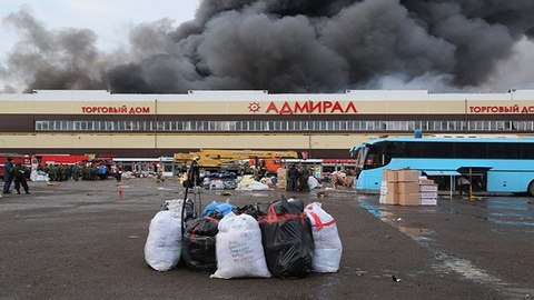 Спасатели так и не нашли два тела без вести пропавших при пожаре в торговом центре в Казани