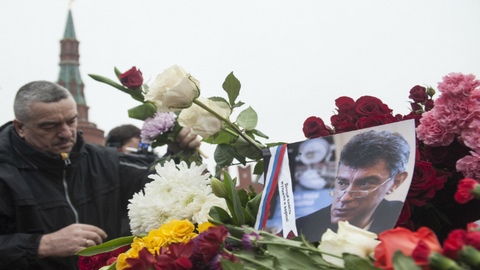Новый свидетель убийства Немцова не опознал киллера в Дадаеве и рассказал, что Дурицкая была напугана и просила не оставлять ее одну