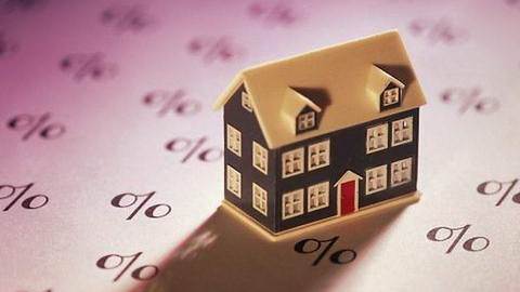 ЦБ признал, что выдача ипотеки в этом году упадет на 50 процентов