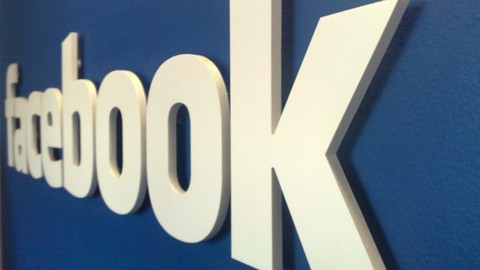 СМИ: «Фейсбук» удивил Роскомнадзор, начав блокировать пользователей за слово «хохлы»