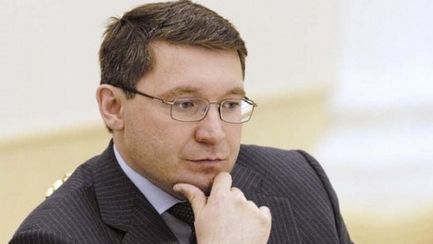 Владимир Якушев передал президенту Путину список кандидатов в губернаторы ХМАО