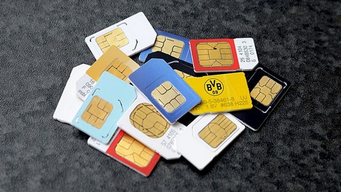 Не более десяти SIM-карт в одни руки. Россиянам запретят иметь несколько мобильных номеров