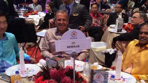 На саммите АСЕАН в Куала-Лумпуре Сергея Лаврова посадили за столик с табличкой «Seroja» 