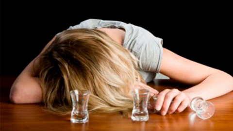 В Югре с каждым годом растет число отравлений алкоголем среди несовершеннолетних - ​Роспотребнадзор ХМАО