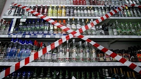 Запретить продавать алкоголь после 18:00 предлагают в Общественной палате РФ