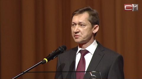Однопартийцы поддержали желание Дмитрия Попова участвовать в выборах мэра Сургута, но указали на нерешенные проблемы