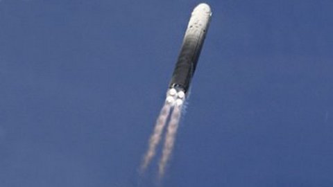 «Это не НЛО». Утром над Югрой пролетит межконтинентальная баллистическая ракета