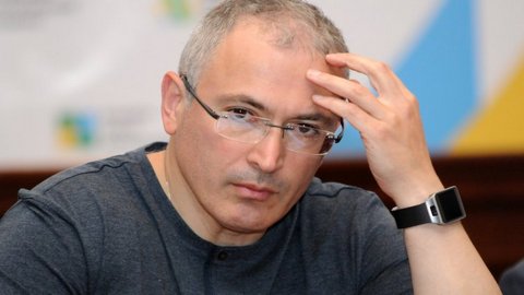 Ходорковского вызвали на допрос в качестве обвиняемого по делу об убийстве мэра Нефтеюганска
