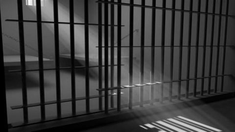 В Югре осудят полицейского за суицид задержанного в камере. Стража порядка обвиняют в халатности