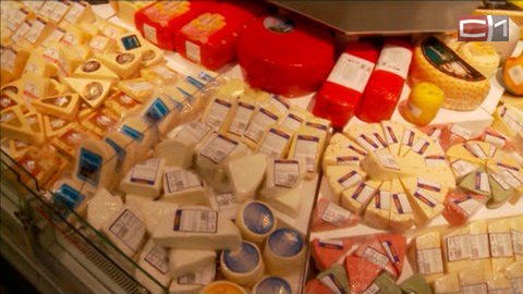 Сыр должен быть из молока. Депутаты Тюменской области намерены объявить бойкот пальмовому маслу