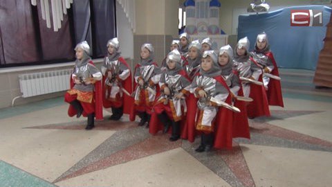 Побили рекорд. Сургутские школьники устроили самую массовую реконструкцию в истории проекта «Три ратных поля»