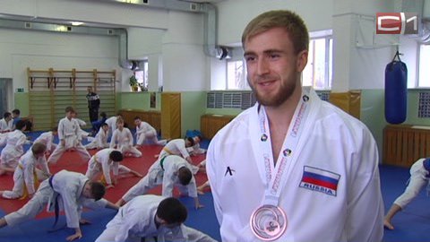 Драгоценная бронза. Сургутянин стал призером международного турнира по карате в ОАЭ