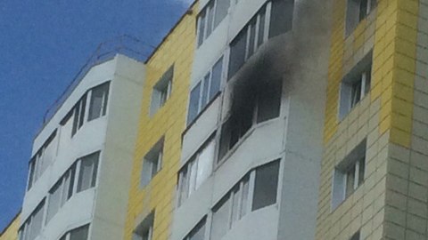 Пожар в высотке. В доме на Тюменском тракте горела квартира на 14 этаже