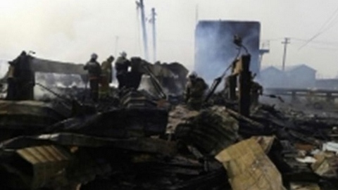 Пожар в двухэтажке на Ямале унес жизни 8 человек, в числе погибших ребенок. В регионе объявлен траур