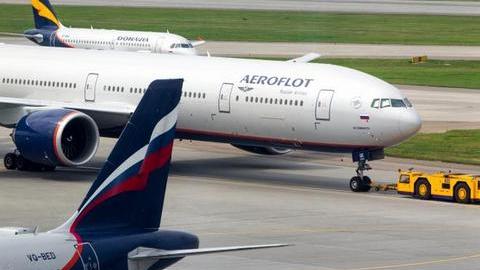 Туристов, оставшихся в Турции после отмены нескольких рейсов, сегодня доставили в Москву