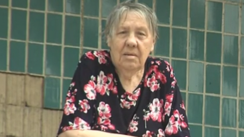 Долго жить будет. В Новосибирской области пенсионерка пришла домой через 4 месяца после собственных похорон 