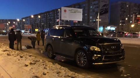 Смертельное ДТП в Сургуте: на проспекте Мира «Инфинити» сбила пешехода. ФОТО