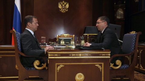 Дмитрий Медведев и Владимир Якушев обсудили вопросы развития Тюменской области 