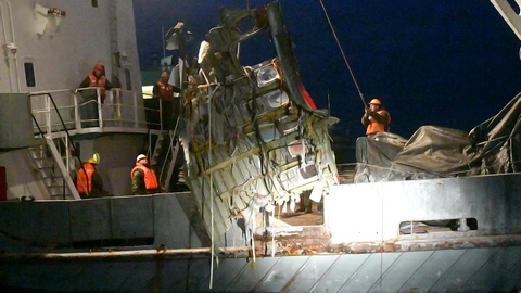 Спасатели подняли 19 тел погибших при крушении Ту-154 и все основные фрагменты самолета