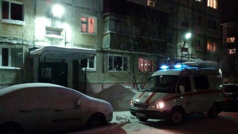 МЧС: Причиной ЧП на улице Республики в Сургуте стала ракетница. ФОТО
