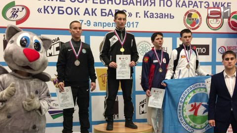 31 год для спортсмена не возраст. Сургутский каратист завоевал серебро всероссийских соревнований