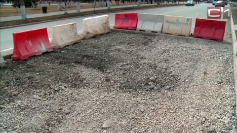 Латают дыры. В Тюмени восстанавливают участки дорог, пострадавшие во время коммунальных аварий