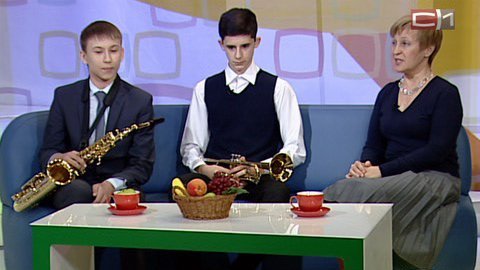 В программе «Вставай» исполняли соло на саксофоне и трубе